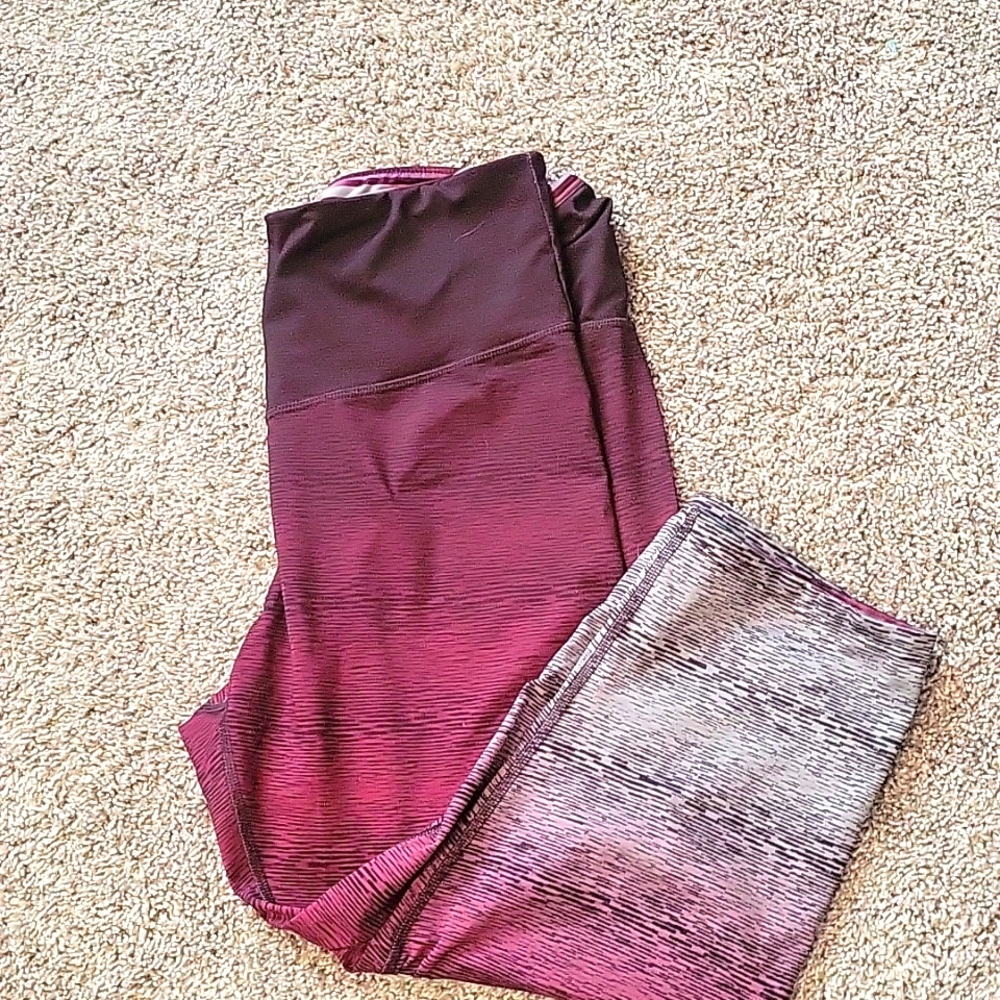 Ombre Capri leggings